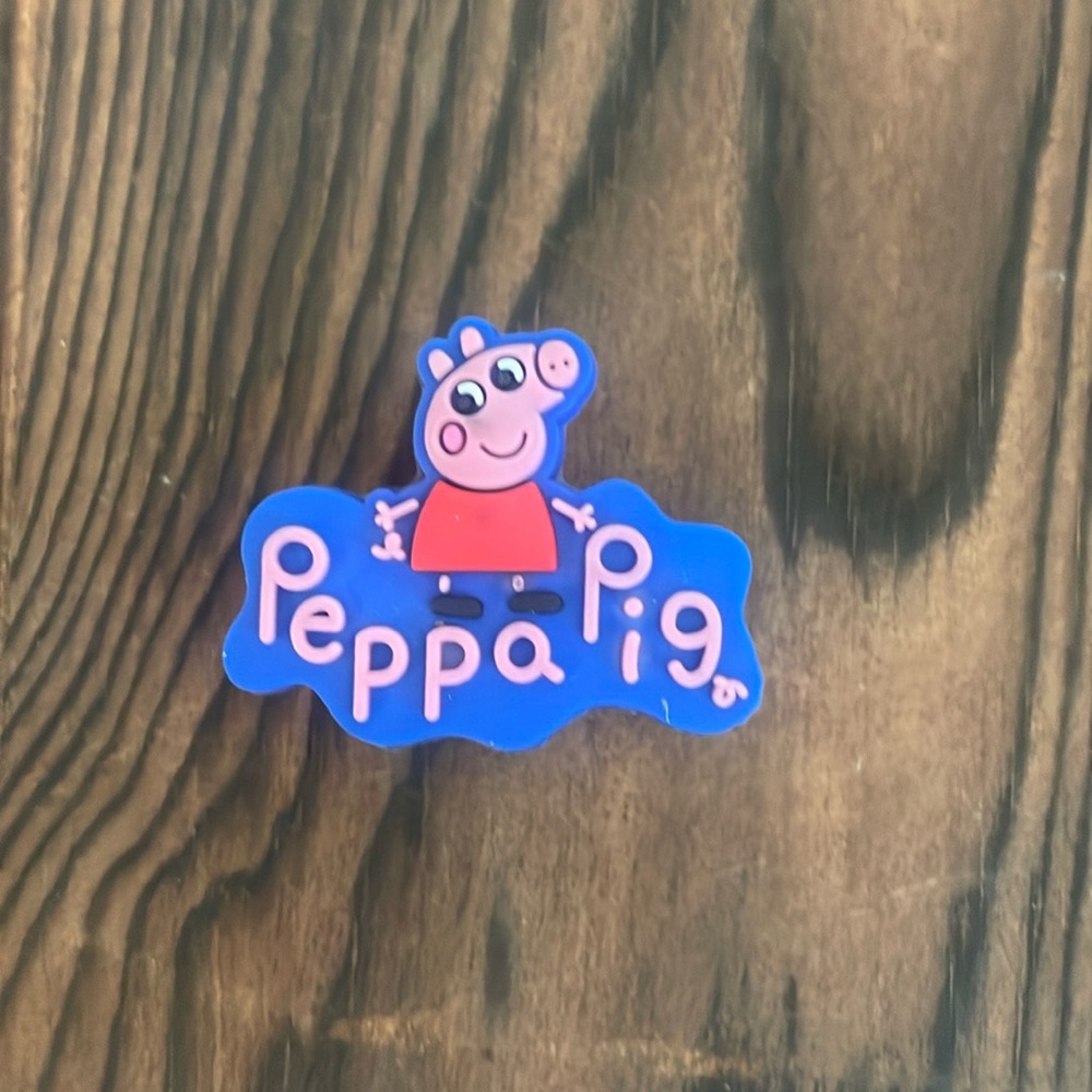 Peppa Pig Crocs shoe charm jibbitz